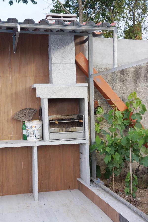 Casinha Das Bonecas - Casa Com Piscina Privada Aveiro Exterior foto
